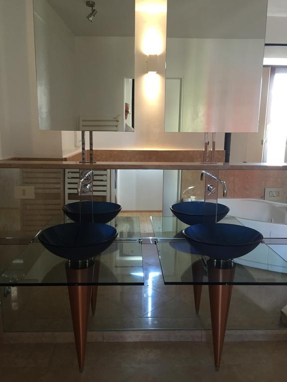 קסטלנואובו דל גארדה Ca'Bert Villa Dei Glicini מראה חיצוני תמונה